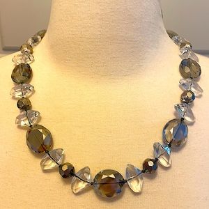 - Stella & Dot Crystal Stone Tie Necklace